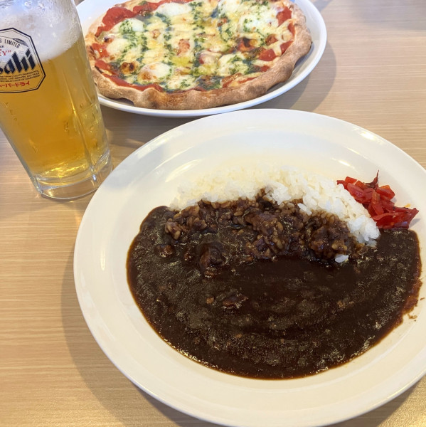 「ブラックカレー380円(半額フェア)他」@ガスト 千葉ニュータウン中央店の写真