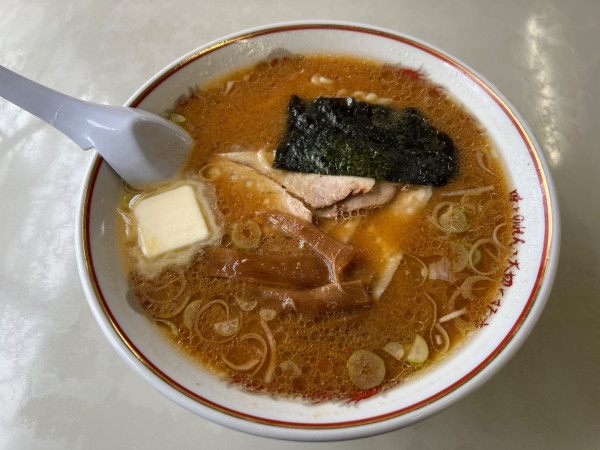 「味噌ラーメン　バター」@吾作ラーメン 広面店の写真