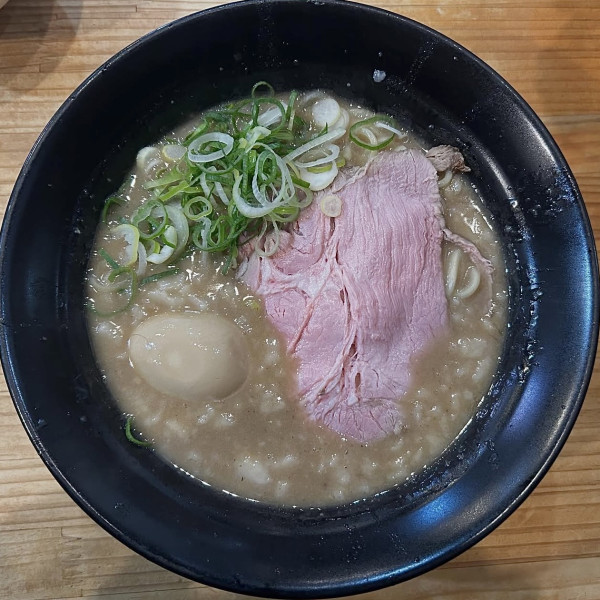 「まりお背脂豚骨」@まりお流らーめんの写真