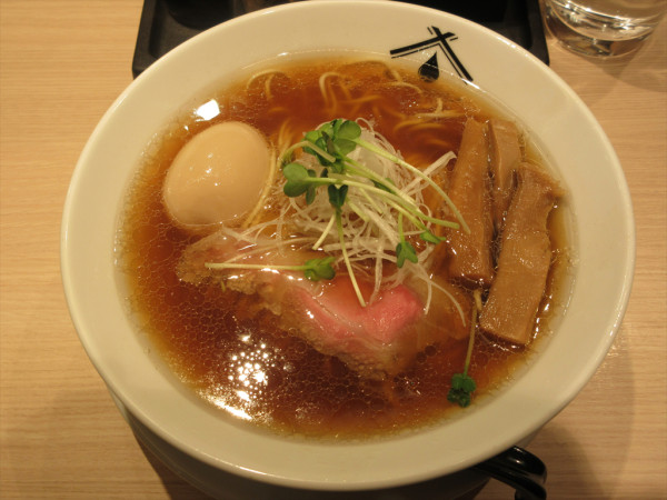 「濃酵（黒醤油）味玉らーめん（950円）」@麺 ひしおのキセキの写真