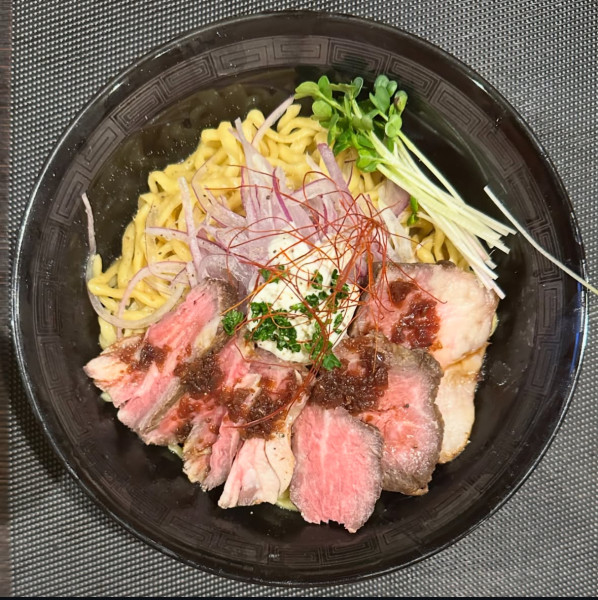 「あの肉のやつ」@廻麺 鶏千の写真