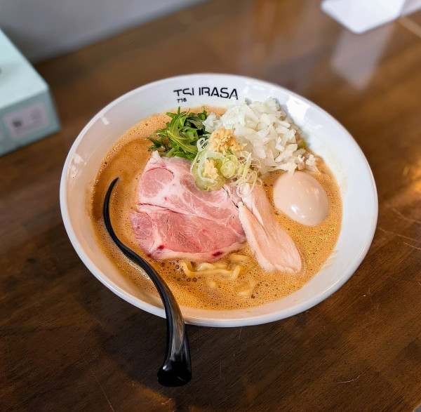 「濃厚味噌ラーメン【冬季限定】」@ラーメン翼の写真