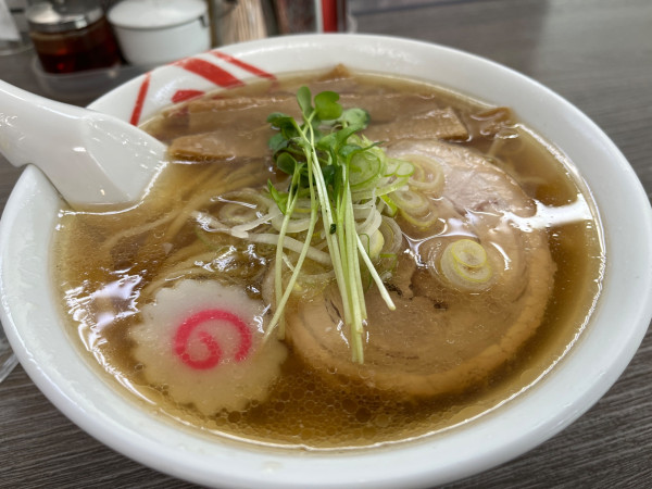 「しょうゆラーメン」@佐野ラーメン いってつの写真