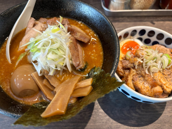 「ランチAセット　特製みそ」@ななほしの写真