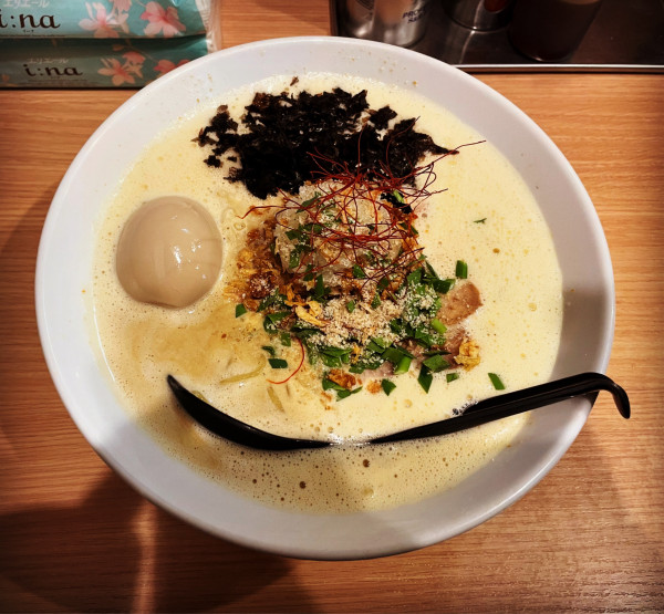 「限定 あん肝味噌白湯+味玉」@らーめんよっちゃん(仮)の写真