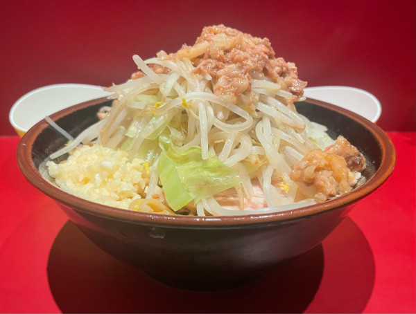 「豚1枚ラーメン、アブラーメン、生卵」@ラーメン二郎 荻窪店の写真