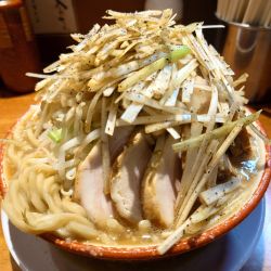 豚６大ラーメン ねぎ  全マシ