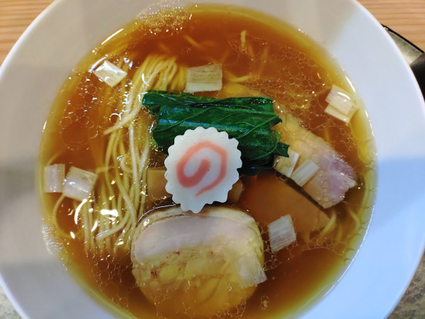 「鮭節と羅臼昆布の中華そば　1500円」@中華そば 深緑の写真