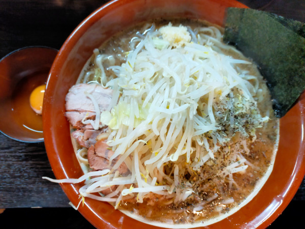 「【限定】ブタモーニ1400円+生卵70円」@豚星。の写真