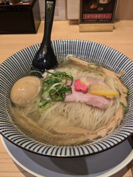 「味玉鯛塩らぁ麺 1000円」@京紫灯花繚乱 蒲田店の写真
