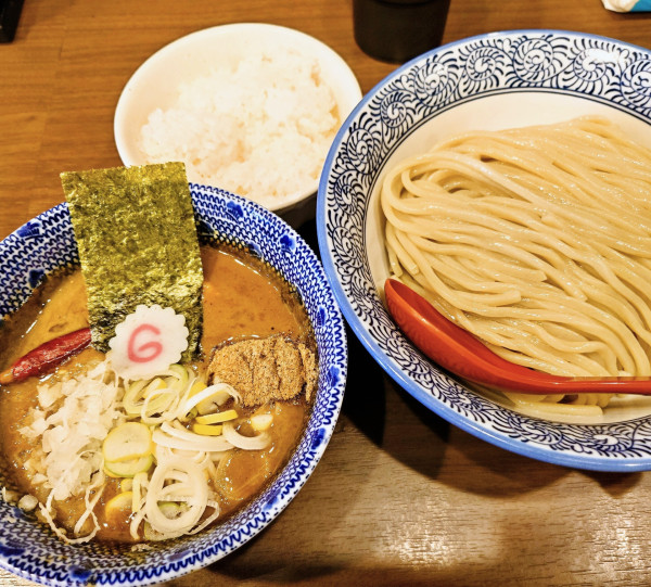 「かれつけ中＋白めし」@狼煙 東大宮店の写真
