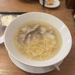 肉塩ラーメン