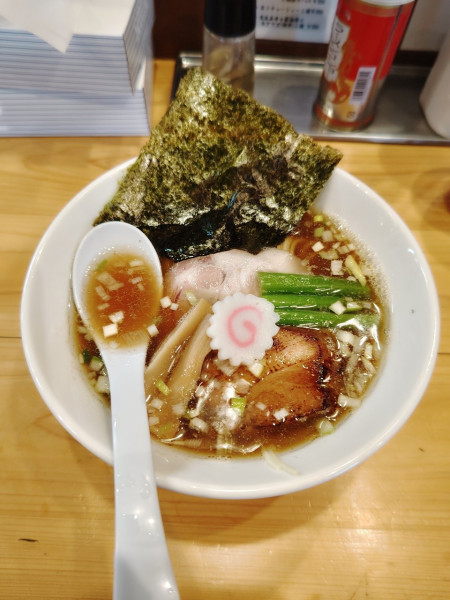 「煮干し中華そば(980円)」@蕾 分家の写真