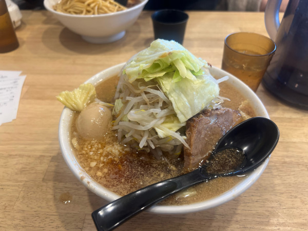 「味玉ラーメン　野菜ましまし」@麺屋 あびすけ 東山田店の写真