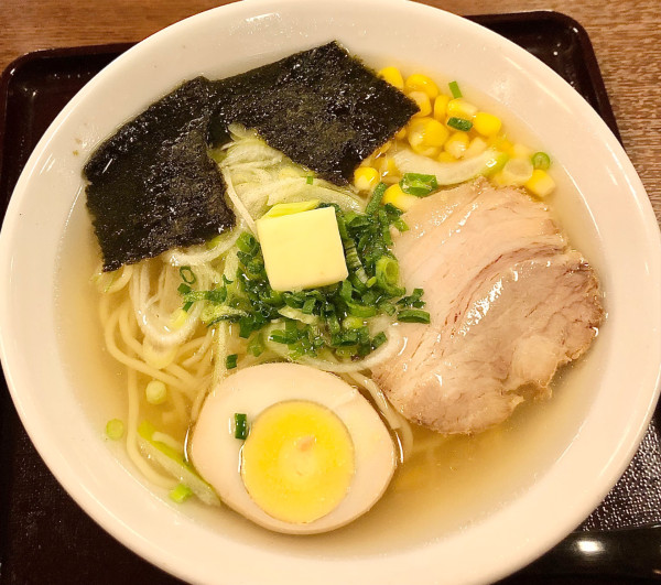 「【期間限定冬麺】塩ラーメン　1080円」@万葉倶楽部 横浜みなとみらい お食事処の写真