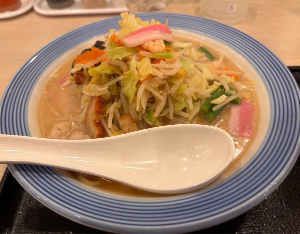 「野菜たっぷりちゃんぽん」@長崎ちゃんぽん リンガーハット 越谷神明店の写真