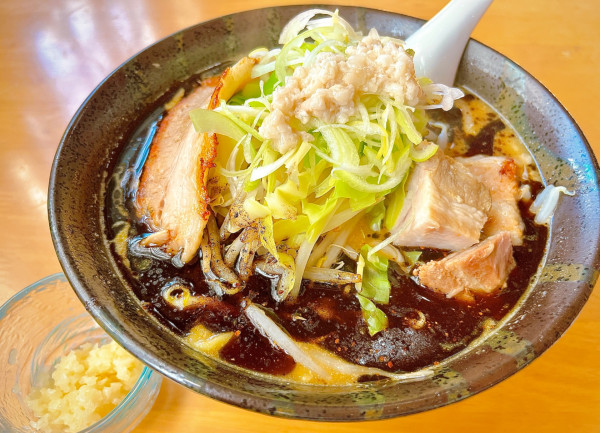 「こってり野菜みそ黒（920円）」@こもり家の写真