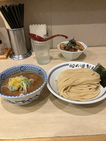 「濃厚つけ麺 中盛」@心の味製麺 平井店の写真