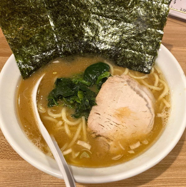 「ラーメン 850円」@家系らーめん やなぎやの写真