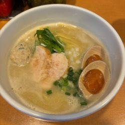 味玉鶏白湯ラーメン
