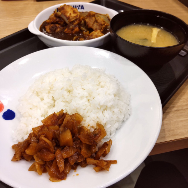 「ごろごろ煮込みチキンカレー（￥780）」@松屋 武蔵新田店の写真