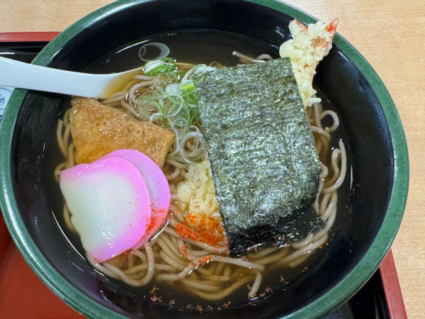 「天ぷらそば」@ホテーフーヅ 伊那店の写真