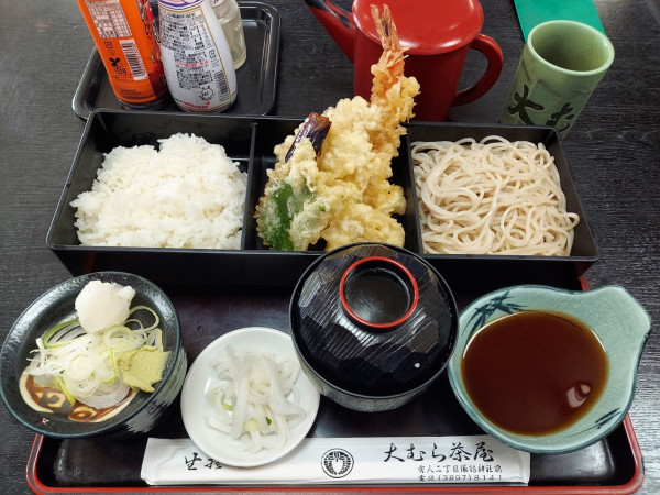 「サービスAセット天ぷらもり蕎麦 830円」@大むら茶屋の写真