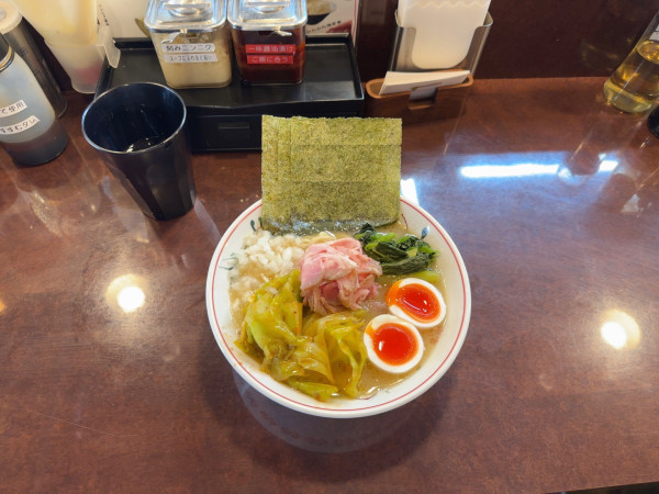 「全部入りラーメン　並」@こいけのいえけいの写真