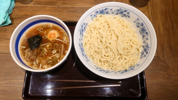 「特製もりそば（1,100）+中盛（200円）」@お茶の水、大勝軒の写真