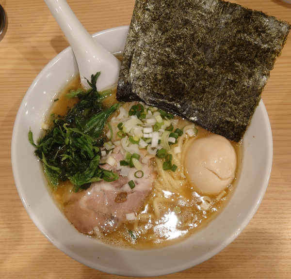 「モンタ麺（1,100）+ライス（100円）」@ラーメンモンタナ 秋葉原店の写真