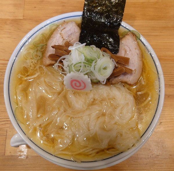 「ワンタン麺（1,160円）」@there is ramenの写真