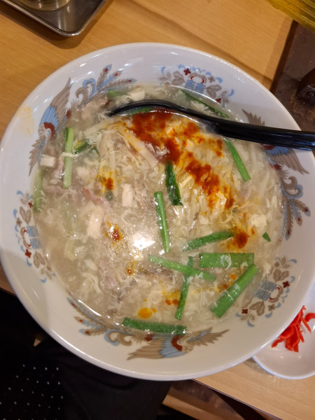 「感謝麺(酸辣湯麺)セット800円」@龍王 本店の写真