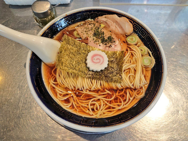 「煮干中華ソバ」@ミクロとくじら幡ヶ谷の写真