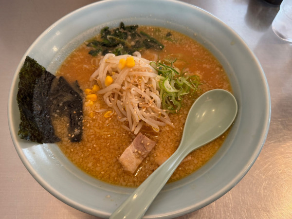 「味噌ラーメン（中盛）」@ラーメンショップじゅげむの写真