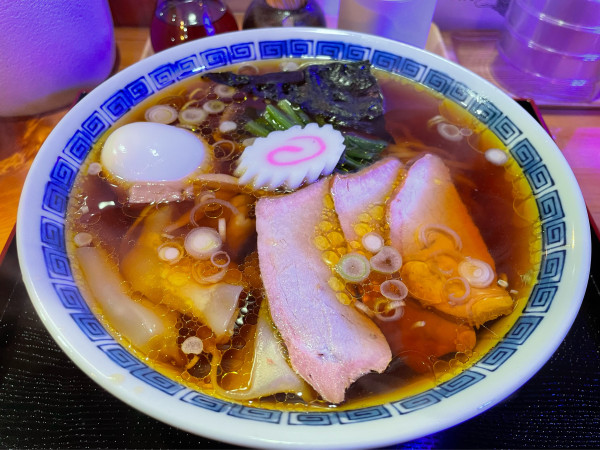 「ワンタンメン　塩半熟玉子」@白河手打中華 せいくん家の写真