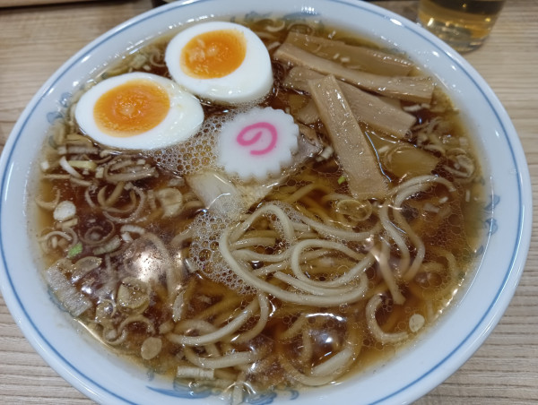 「らーめん+茹で玉子」@らーめん 高尾の写真