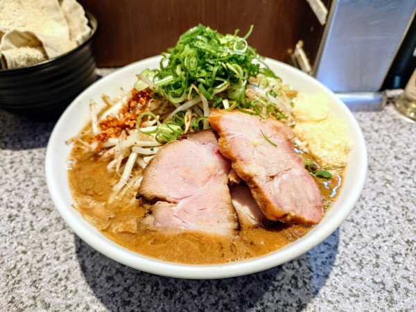「限定 味噌ラーメン 並盛」@ラーメン宮郎の写真