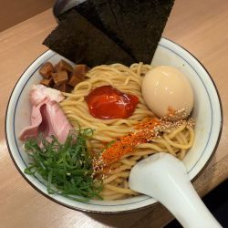 まぜそば・味玉マキシマムこいたまご・のり