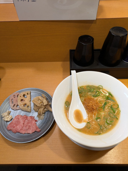 「和牛白湯ラーメン」@麺ZINさいとうの写真