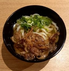 「かしわうどん」@松江うどん屋 だいぜんの写真