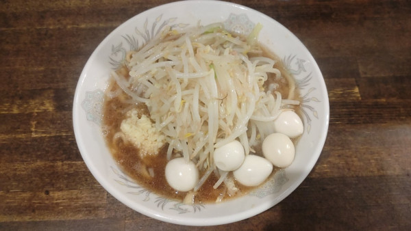 「プチ（にんにく） うずら」@ぶたけん。2ndの写真