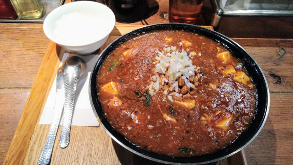 「全とろ納豆麻婆麺+小ライス(サービス)」@新潟 三宝亭東京ラボ 中目黒店の写真