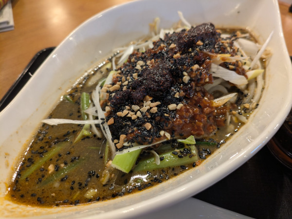 「黒ごま担々麺(1050円)」@ラーメン・中華レストラン Hao! 新浦安店の写真