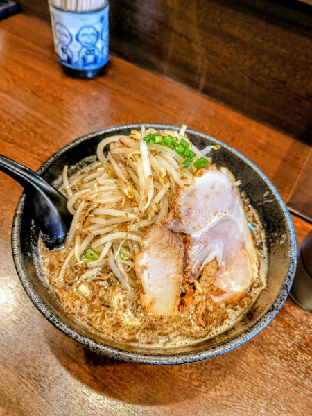 「焦がし味噌ラーメン+炒めもやし」@焦乃香.の写真