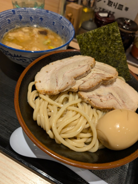 「つけめん・チャーシュー＆味玉増し」@つけめん章の写真