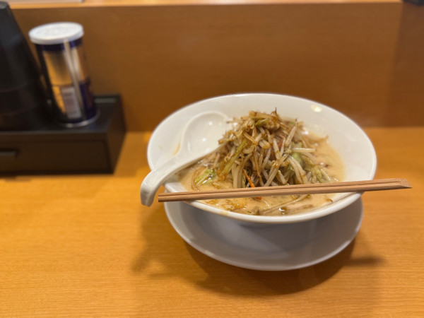 「和牛白湯タンメン」@麺ZINさいとうの写真