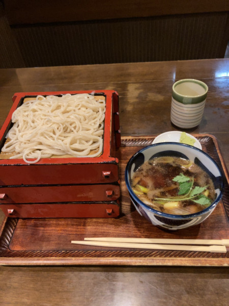 「鴨せいろ(大盛) 1155円」@手打そば 甚作の写真