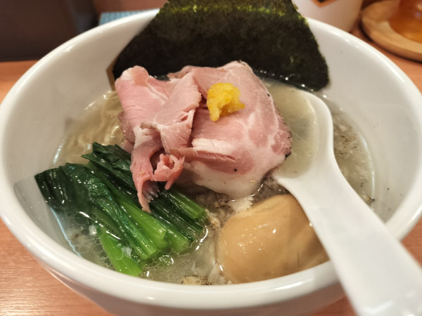 「特製真鯛らーめん」@真鯛らーめん 麺魚 新橋店の写真