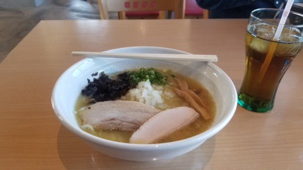 「鶏そば 塩」@麺屋 咲の写真