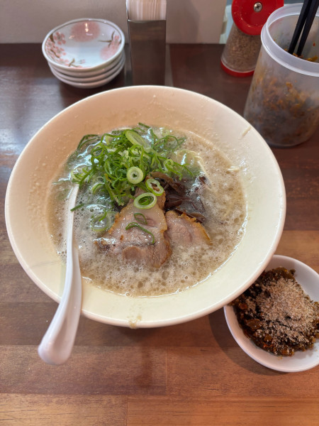 「博多豚骨ラーメン」@幸心堂の写真
